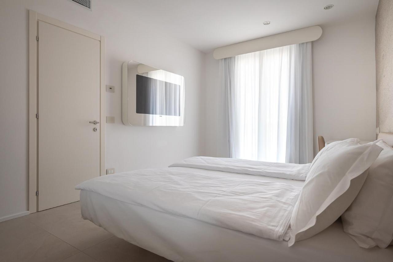 Unico Hotel Каорле Екстер'єр фото